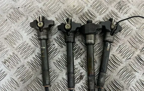 BMW 5 E39 Fuel injector 0432191528