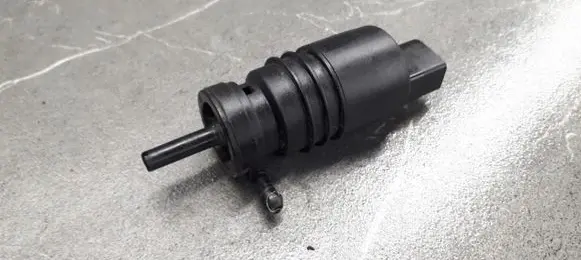 Porsche Boxster 986 Windscreen/windshield washer pump