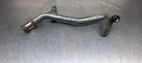 Volvo V70 Engine coolant pipe/hose