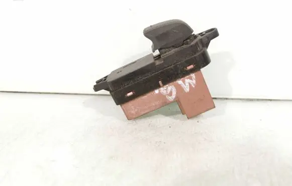 Mazda 6 Electric window control switch GP9G66380
