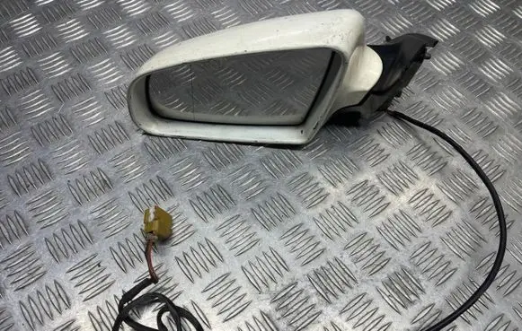 Audi A4 S4 B6 8E 8H Front door electric wing mirror 50009FA0 E1010681