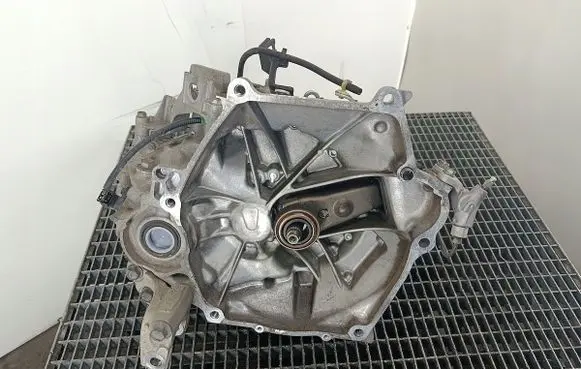 Honda Jazz Manual 5 speed gearbox SFOM