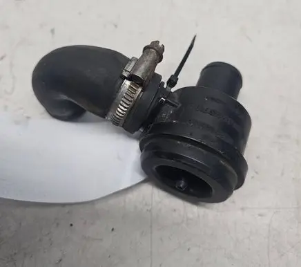 Audi A6 S6 C5 4B Valve 034145710A