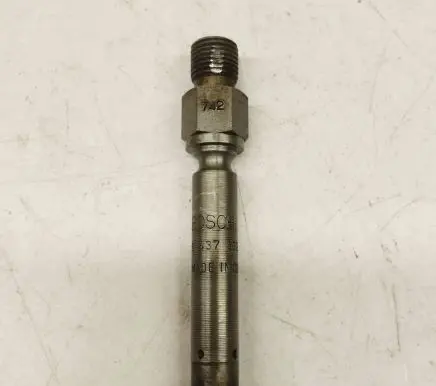 Mercedes-Benz SL R107 Fuel injector 0437502035