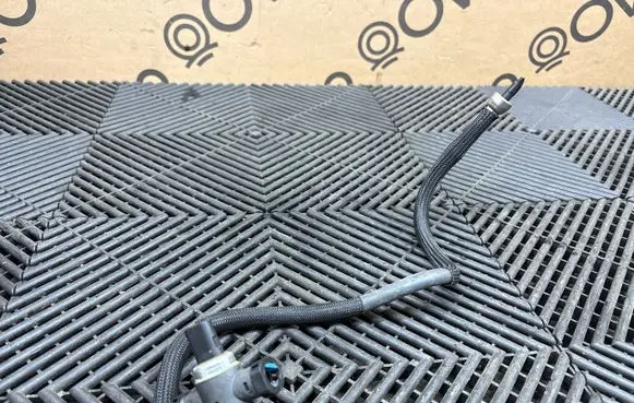 Volvo XC90 Fuel pressure sensor 31432653