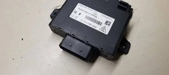Porsche Cayenne (92A) Voltage converter/converter module 7pp959663e