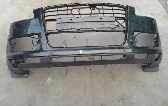 Audi Q7 4L Front bumper