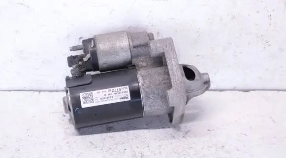 Peugeot 308 Starter motor 9674077280 ESM18E8 29C60516