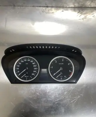 BMW 5 E60 E61 Speedometer (instrument cluster) 6934312