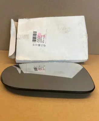 Seat Alhambra (Mk1) Wing mirror glass 7M0857521D