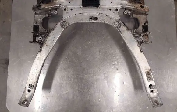 BMW 5 E60 E61 Front subframe 6759462 6759461