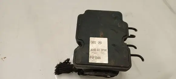 Mercedes-Benz CLA C117 X117 W117 ABS Pump A0004313700