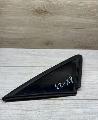 Audi A3 S3 8V Rear side window 8V5845299H