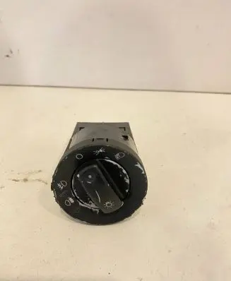 Audi A4 S4 B7 8E 8H Light switch 8E0941531C