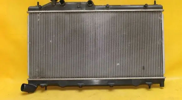 Coolant radiator