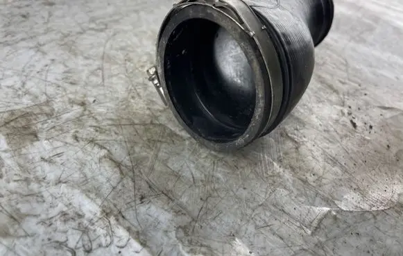 Mercedes-Benz Vito Viano W639 Intercooler hose/pipe A6460980083