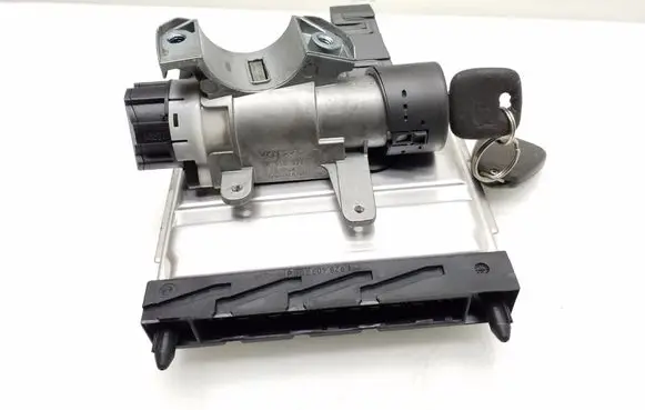 Volvo XC90 Engine ECU kit and lock set 08677708A 0000101213 0281010319