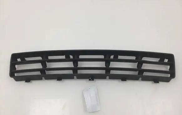 Volkswagen Golf IV Front bumper lower grill 1J0853677D