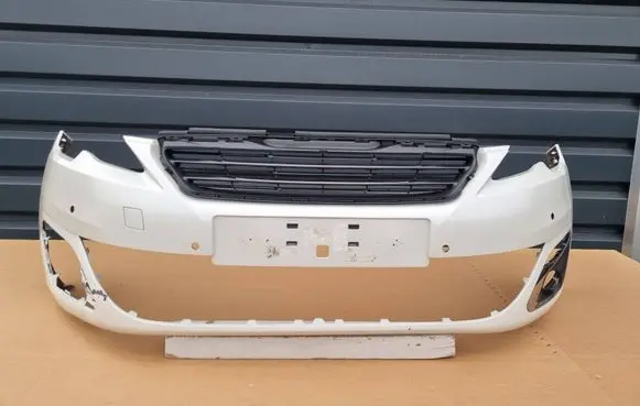 Peugeot 308 Front bumper