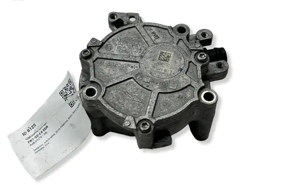 Audi A5 Vacuum pump 06K145100AE
