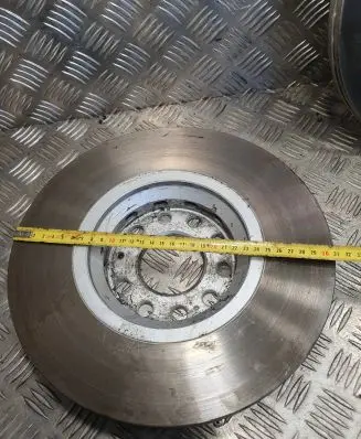 Volkswagen PASSAT B5.5 Front brake disc