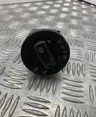 Audi A4 S4 B7 8E 8H Light switch 8E0941531C