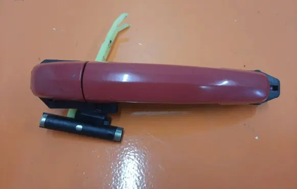 Suzuki Swift I Rear door exterior handle