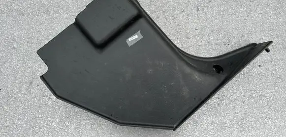 Nissan Patrol Y61 Front sill trim cover 66900VD205