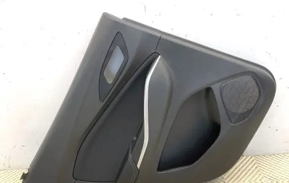 Opel Grandland X Rear door card panel trim