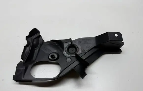 BMW 2 F45 Other engine bay part 7300519 74850613