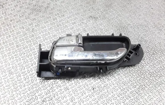 SsangYong Rodius Rear door interior handle