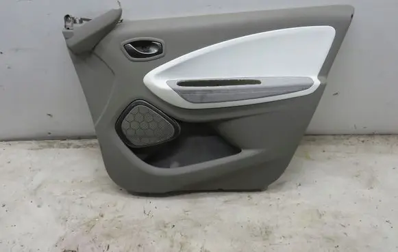 Renault Zoe Front door card panel trim 1111