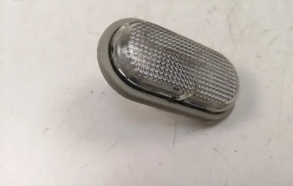 Nissan Primastar Front fender indicator light 7700847333