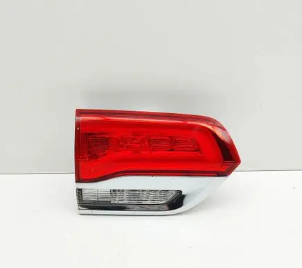 Jeep Grand Cherokee (WK) Tailgate rear/tail lights 68110047AC