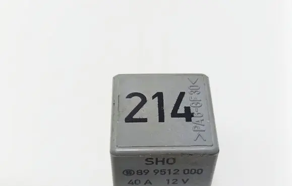 Audi A4 S4 B5 8D Other relay 443951253K