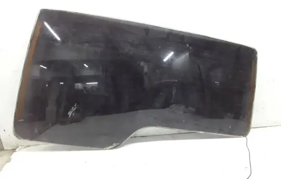 Land Rover Discovery Rear windscreen/windshield window 