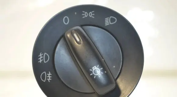 Volkswagen PASSAT B6 Light switch 1K0941431Q