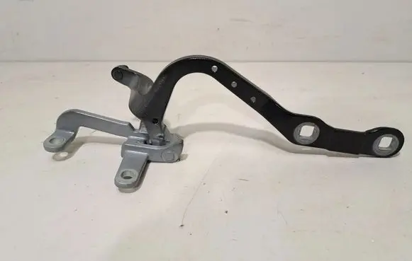 BMW X4 G02 Tailgate/trunk/boot hinge 7424413 7482677