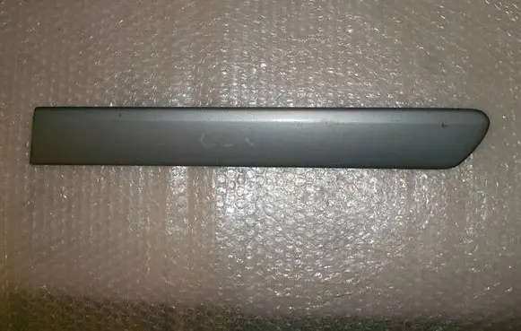Mercedes-Benz CLK A208 C208 Rear fender molding trim A2086900362