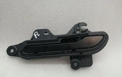 Tesla Model Y Front door handle light (exterior) 152811400D