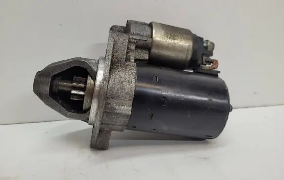 Mercedes-Benz C W204 Starter motor A0051513901