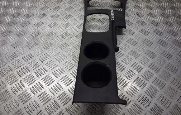 Mitsubishi Outlander Gear shifter surround trim plastic MR979977