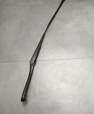 Audi A5 Sportback 8TA Front wiper blade arm 8T1955408B