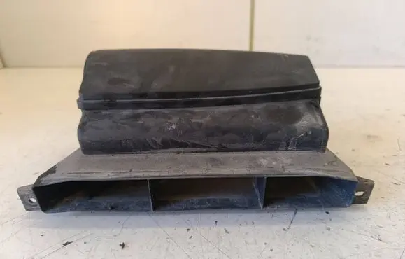 Volkswagen PASSAT B6 Air intake duct part 1K0805962A