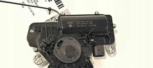 Skoda Superb B8 (3V) Rear door soft close latching motor 3V5827887B