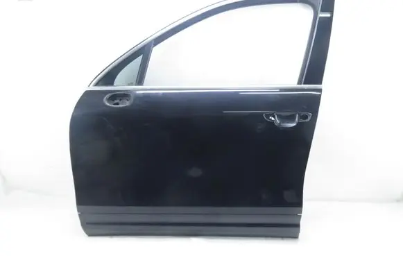 Porsche Cayenne (92A) Front door 