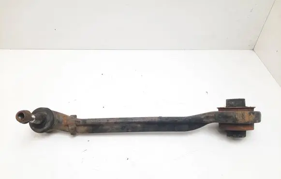 Chrysler 300 - 300C Front lower control arm/wishbone