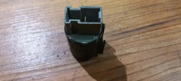 Nissan Primera Other relay 24330C9960 4RA940010-65