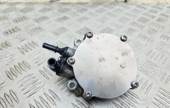 Citroen C4 Cactus Vacuum pump 9827166480