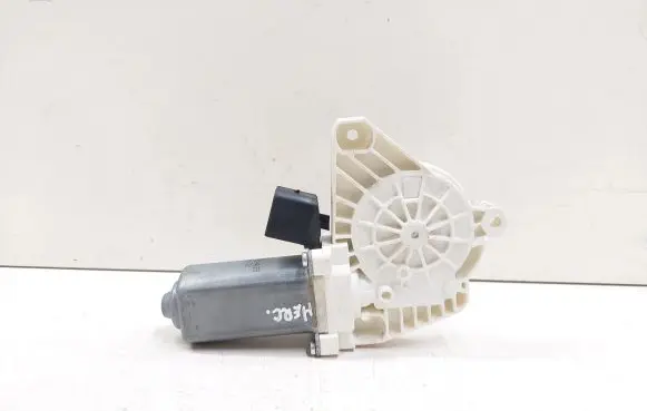 Mercedes-Benz E C207 W207 Front door window regulator motor A2078200442 965148100 77460225002